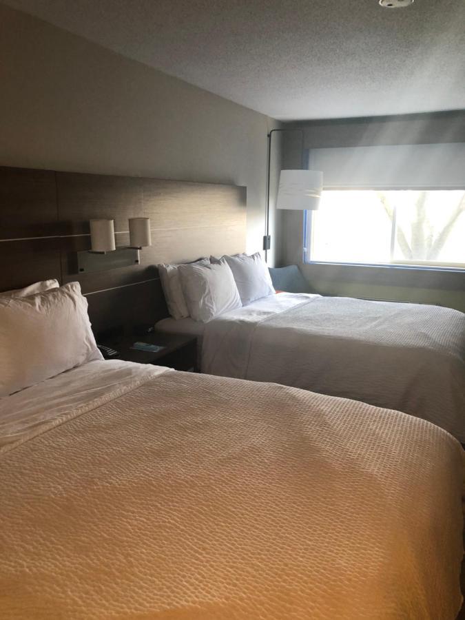 Mount Vernon Holiday Inn Express Mt. Vernon By Ihg מראה חיצוני תמונה