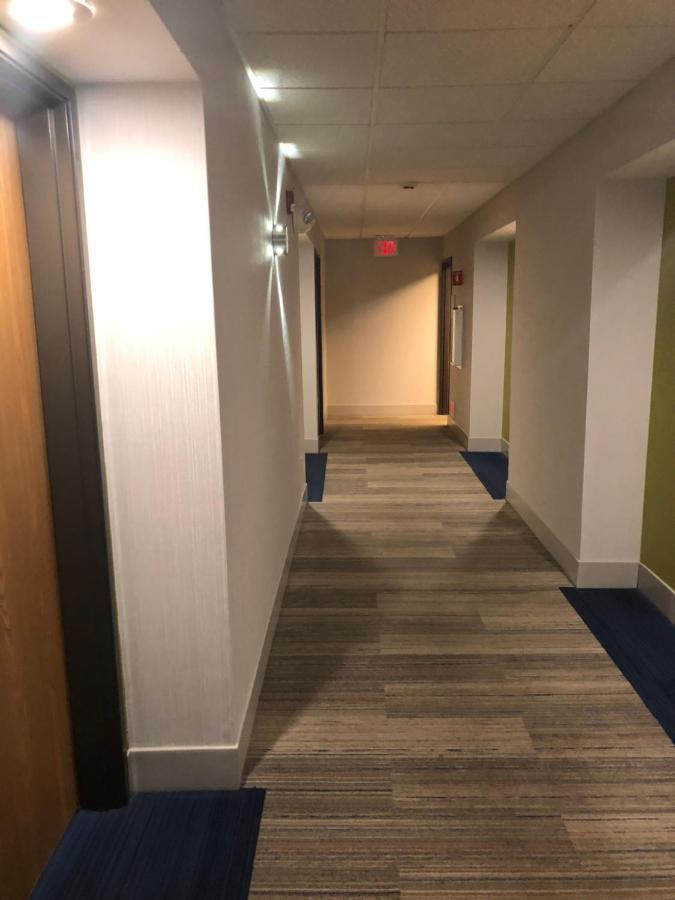 Mount Vernon Holiday Inn Express Mt. Vernon By Ihg מראה חיצוני תמונה