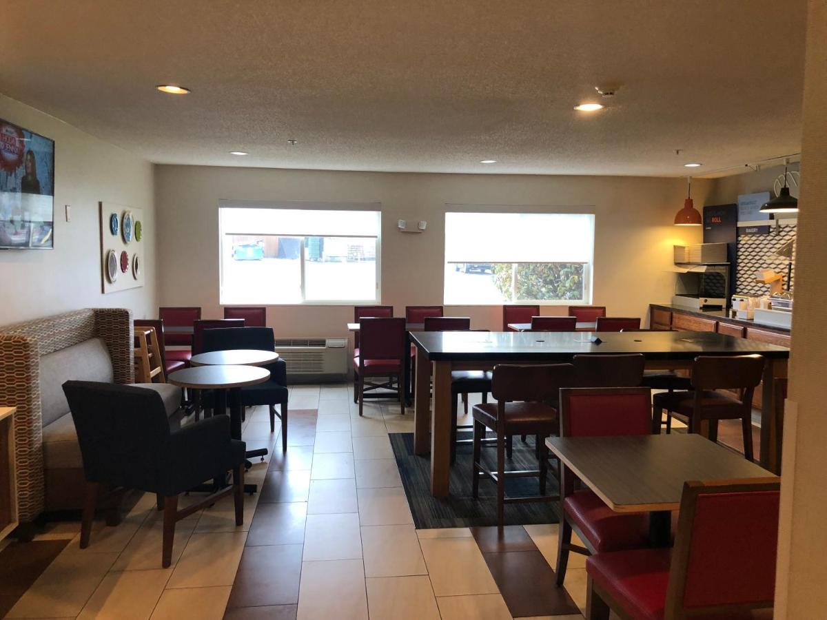 Mount Vernon Holiday Inn Express Mt. Vernon By Ihg מראה חיצוני תמונה